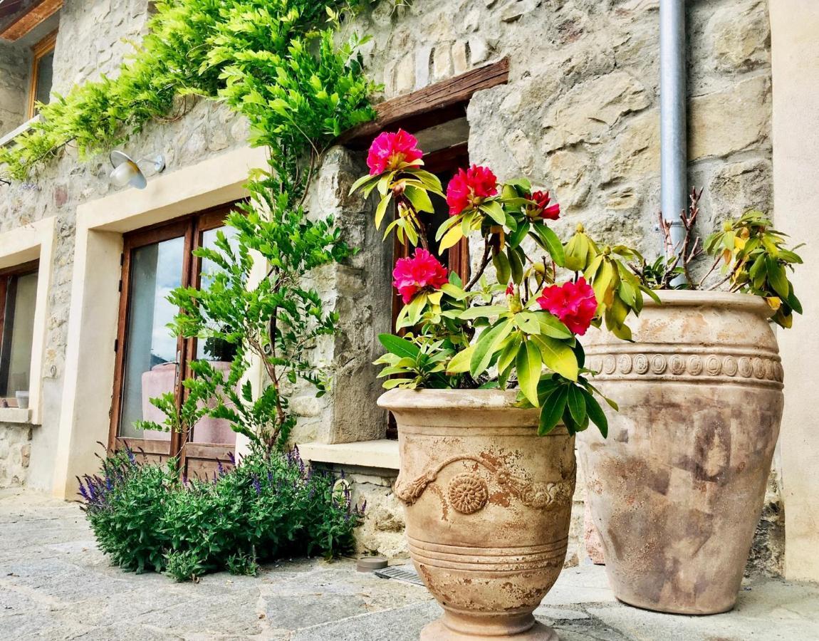 Chambre D'Hotes La Grange Des Ecrins Chabottes Exterior foto