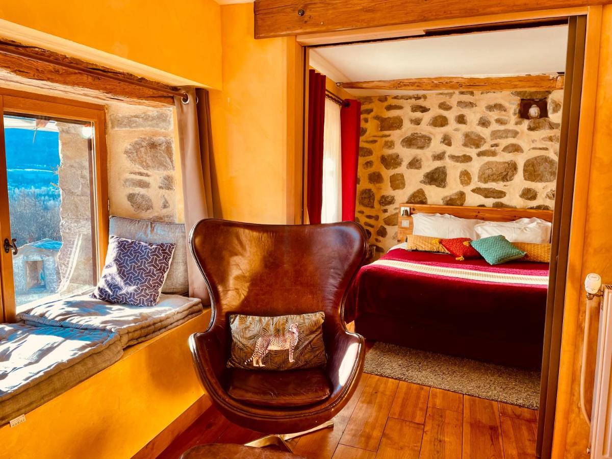 Chambre D'Hotes La Grange Des Ecrins Chabottes Exterior foto
